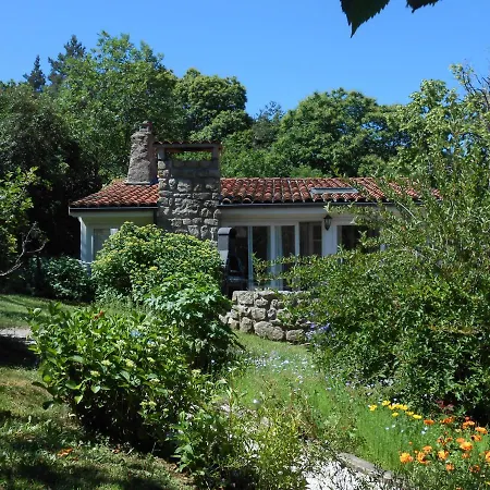 Lodge Les Grangeonnes, Nature, Piscine, Bain Nordique, Sauna Pour Accueil Familiale Ou De Groupe Saint-Basile