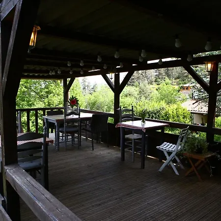 Les Grangeonnes, Nature, Piscine, Bain Nordique, Sauna Pour Accueil Familiale Ou De Groupe