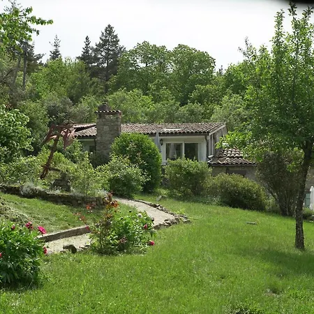 Les Grangeonnes, Nature, Piscine, Bain Nordique, Sauna Pour Accueil Familiale Ou De Groupe Lodge Saint-Basile
