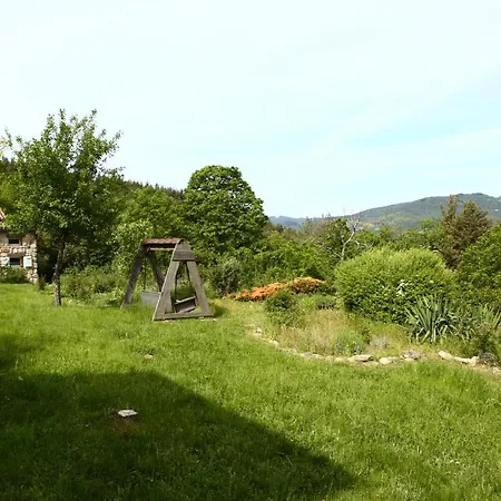 Lodge Les Grangeonnes, Nature, Piscine, Bain Nordique, Sauna Pour Accueil Familiale Ou De Groupe Saint-Basile