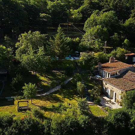 Les Grangeonnes, Nature, Piscine, Bain Nordique, Sauna Pour Accueil Familiale Ou De Groupe