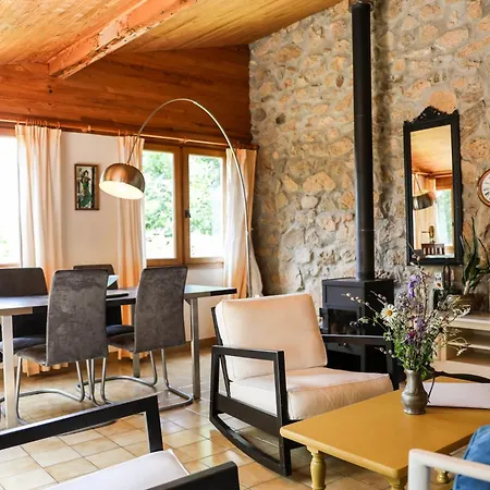 Les Grangeonnes, Nature, Piscine, Bain Nordique, Sauna Pour Accueil Familiale Ou De Groupe بيت خشبي Saint-Basile